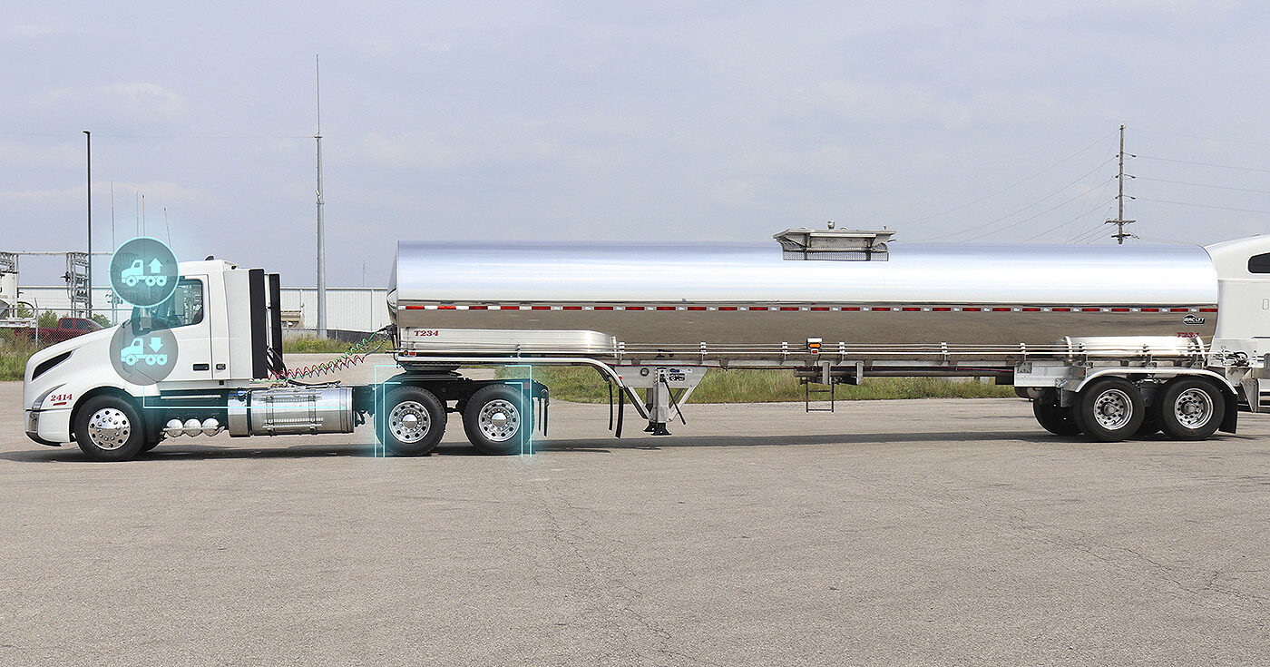 A tanker trailer connected to a cab with SmartValve equipped.